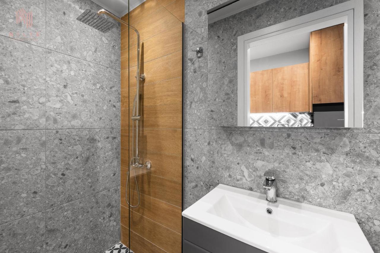 Appartamento Timesquare, Nilie Hospitality MGMT Salonicco Esterno foto